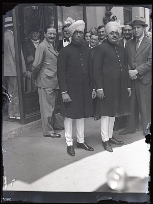 Delegația Maharadjahului de Dharampur la București