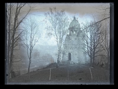 Mausoleul Eroilor de pe Măgura Ocnei