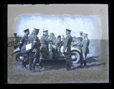 Regele Carol al II-lea la exercițiu militar